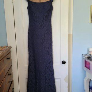 Betsy & Adam Evening Formal Gown Navy Blue Lace